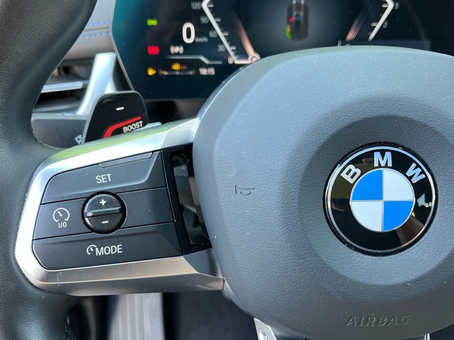 BMW Serie 2 218d Active Tourer color Verde. Año 2024. 110KW(150CV). Diésel. En concesionario Celtamotor Vigo de Pontevedra