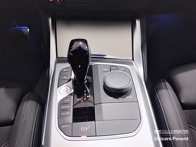 BMW Serie 4 420d Gran Coupe color Blanco. Año 2022. 140KW(190CV). Diésel. En concesionario Unicars Ponent de Lleida