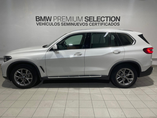 Fotos de BMW X5 xDrive30d color Blanco. Año 2022. 210KW(286CV). Diésel. En concesionario Hispamovil, Orihuela de Alicante