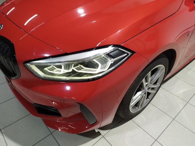 BMW Serie 1 116d color Rojo. Año 2024. 85KW(116CV). Diésel. En concesionario Hispamovil, Torrevieja de Alicante