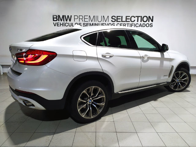 BMW X6 xDrive30d color Blanco. Año 2017. 190KW(258CV). Diésel. En concesionario Hispamovil Elche de Alicante