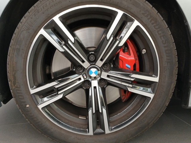BMW Serie 3 318d Touring color Gris. Año 2024. 110KW(150CV). Diésel. En concesionario Enekuri Motor de Vizcaya