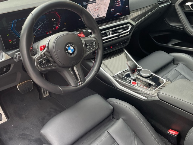 BMW M M2 Coupe color Rojo. Año 2023. 338KW(460CV). Gasolina. En concesionario Celtamotor Vigo de Pontevedra