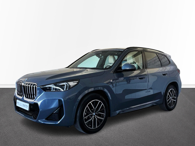 BMW X1 sDrive18d color Gris. Año 2023. 110KW(150CV). Diésel. En concesionario Murcia Premium S.L. AV DEL ROCIO de Murcia