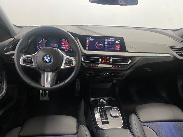 BMW Serie 1 118i color Blanco. Año 2021. 103KW(140CV). Gasolina. En concesionario Marmotor de Las Palmas
