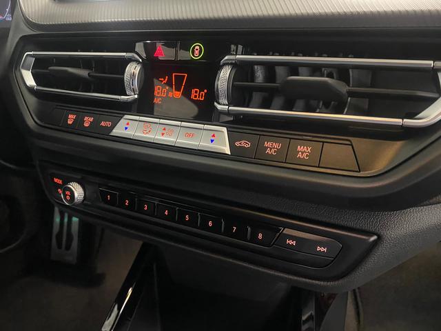 BMW Serie 1 118i color Blanco. Año 2021. 103KW(140CV). Gasolina. En concesionario Marmotor de Las Palmas