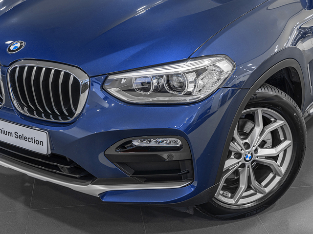 BMW X4 xDrive20d color Azul. Año 2020. 140KW(190CV). Diésel. En concesionario Caetano Cuzco, Alcalá de Madrid