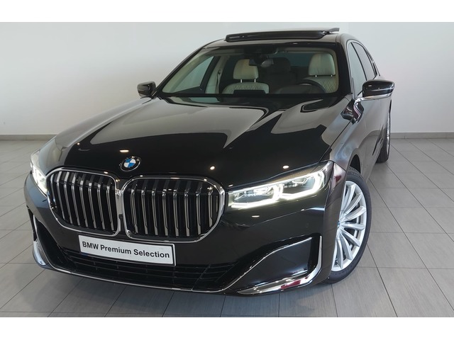 BMW Serie 7 730Ld color Negro. Año 2021. 210KW(286CV). Diésel. En concesionario Adler Motor S.L. TOLEDO de Toledo