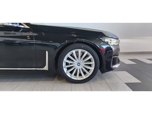 BMW Serie 7 730Ld color Negro. Año 2021. 210KW(286CV). Diésel. En concesionario Adler Motor S.L. TOLEDO de Toledo