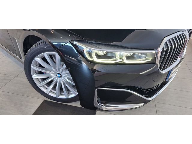 BMW Serie 7 730Ld color Negro. Año 2021. 210KW(286CV). Diésel. En concesionario Adler Motor S.L. TOLEDO de Toledo