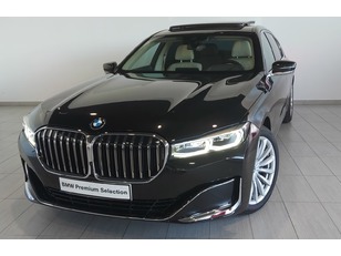 Fotos de BMW Serie 7 730Ld color Negro. Año 2021. 210KW(286CV). Diésel. En concesionario Adler Motor S.L. TOLEDO de Toledo