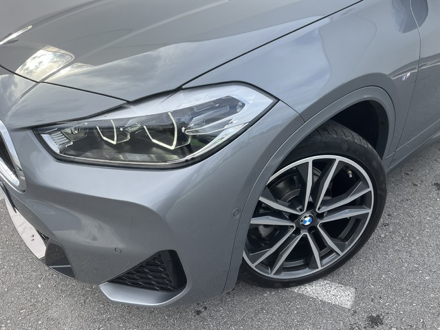 BMW X2 sDrive16d color Gris. Año 2024. 85KW(116CV). Diésel. En concesionario Novomóvil Oleiros de Coruña