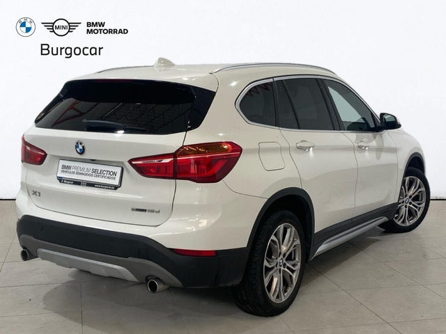 BMW X1 sDrive18d color Blanco. Año 2019. 110KW(150CV). Diésel. En concesionario Burgocar (Bmw y Mini) de Burgos