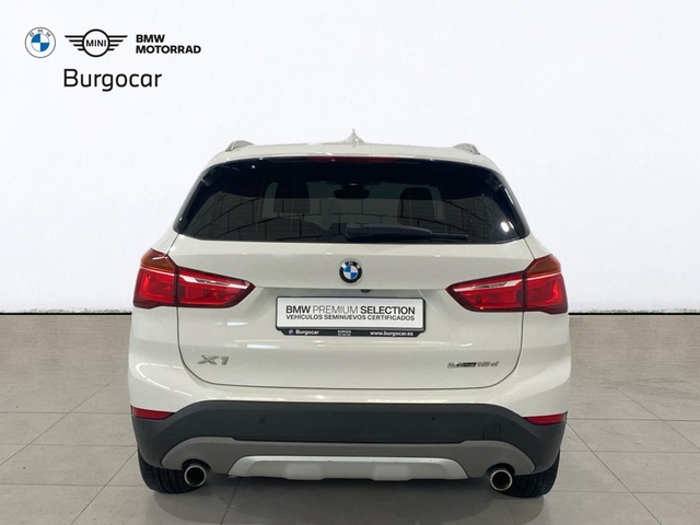 BMW X1 sDrive18d color Blanco. Año 2019. 110KW(150CV). Diésel. En concesionario Burgocar (Bmw y Mini) de Burgos