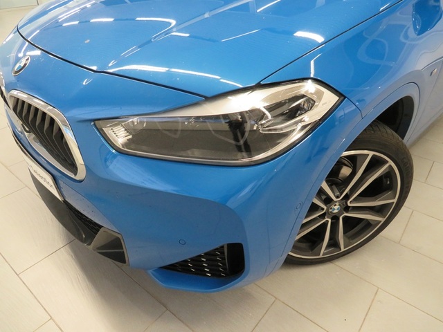 BMW X2 sDrive16d color Azul. Año 2024. 85KW(116CV). Diésel. En concesionario Lugauto S.A. de Lugo