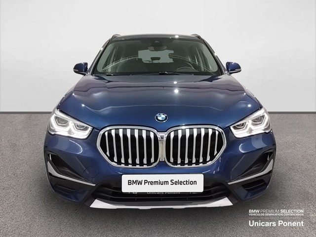 BMW X1 xDrive25e color Azul. Año 2021. 162KW(220CV). Híbrido Electro/Gasolina. En concesionario Unicars Ponent de Lleida