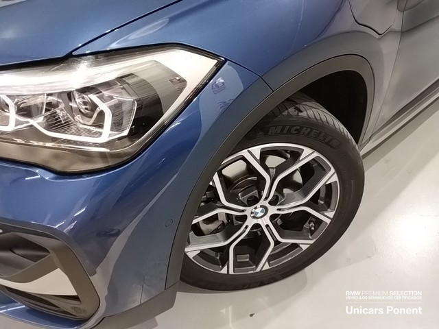 BMW X1 xDrive25e color Azul. Año 2021. 162KW(220CV). Híbrido Electro/Gasolina. En concesionario Unicars Ponent de Lleida