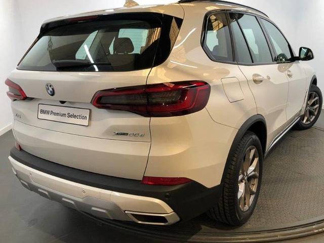 BMW X5 xDrive30d color Blanco. Año 2020. 195KW(265CV). Diésel. En concesionario Proa Premium Palma de Baleares