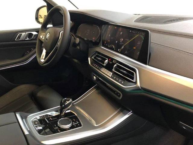 BMW X5 xDrive30d color Blanco. Año 2020. 195KW(265CV). Diésel. En concesionario Proa Premium Palma de Baleares