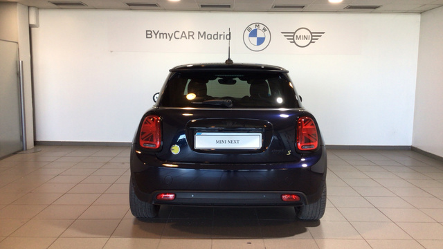 fotoG 4 del MINI MINI 3 Puertas Cooper SE 135 kW (184 CV) 184cv Eléctrico del 2021 en Madrid