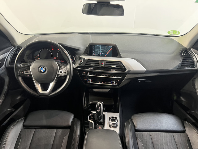 BMW X3 sDrive18d color Blanco. Año 2019. 110KW(150CV). Diésel. En concesionario Movitransa Cars Jerez de Cádiz