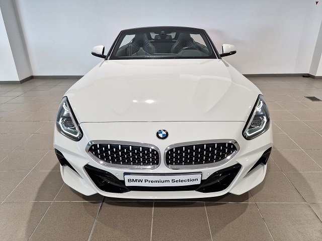 BMW Z4 sDrive30i Cabrio color Blanco. Año 2022. 190KW(258CV). Gasolina. En concesionario Movitransa Cars Huelva de Huelva