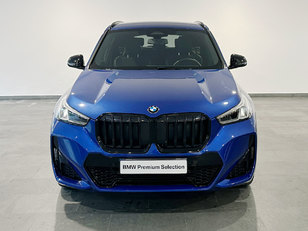 Fotos de BMW X1 sDrive18d color Azul. Año 2024. 110KW(150CV). Diésel. En concesionario Autogal de Ourense