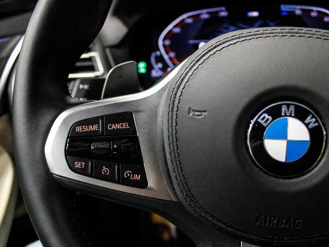 BMW X4 xDrive20d color Negro. Año 2024. 140KW(190CV). Diésel. En concesionario Barcelona Premium -- GRAN VIA de Barcelona