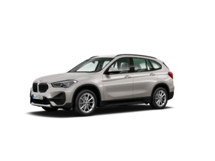 Fotos de BMW X1 sDrive18d color Gris Plata. Año 2021. 110KW(150CV). Diésel. En concesionario Vehinter Alcorcón de Madrid