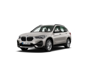 Fotos de BMW X1 sDrive18d color Gris Plata. Año 2021. 110KW(150CV). Diésel. En concesionario Vehinter Alcorcón de Madrid