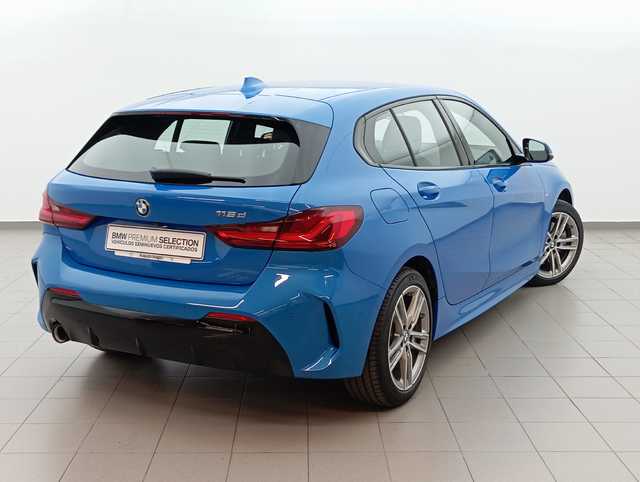 BMW Serie 1 116d color Azul. Año 2024. 85KW(116CV). Diésel. En concesionario Augusta Aragon S.A. de Zaragoza