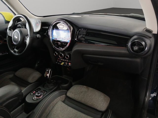 fotoG 7 del MINI MINI 3 Puertas Cooper SE 135 kW (184 CV) 184cv Eléctrico del 2021 en Alicante