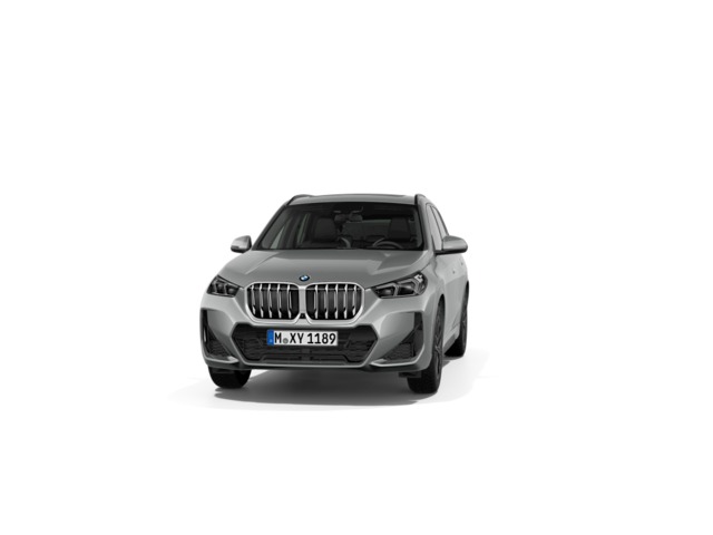 BMW X1 sDrive18d color Gris Plata. Año 2024. 110KW(150CV). Diésel. En concesionario Celtamotor Vigo  de Pontevedra