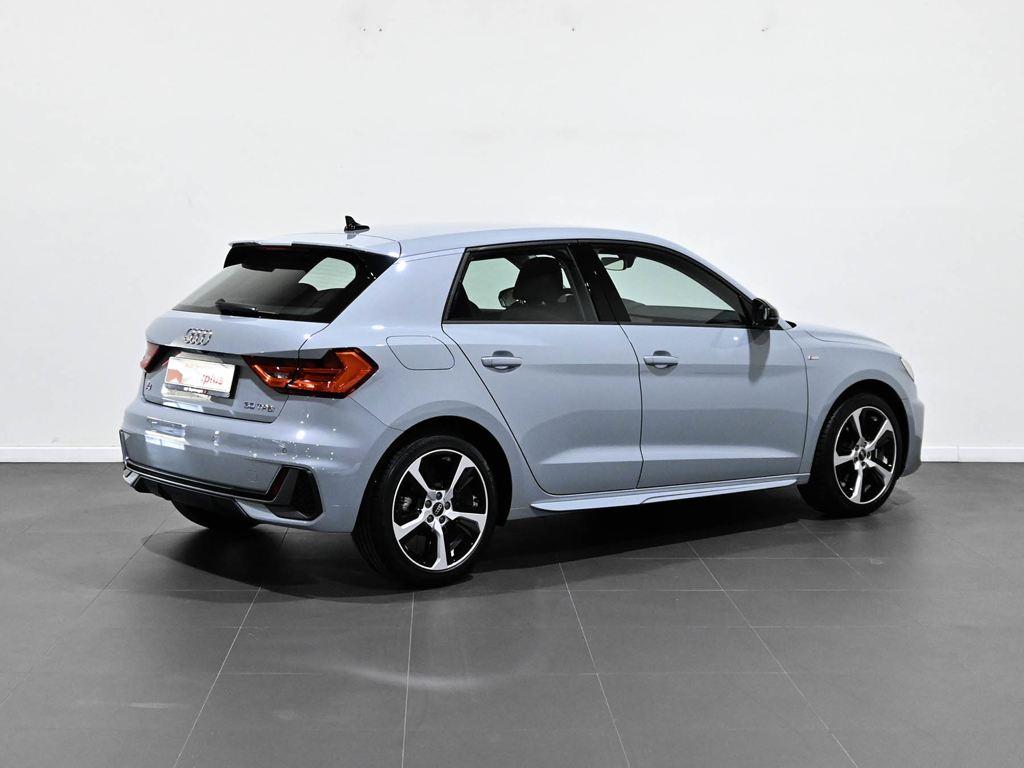 Audi A1 Sportback Adrenalin edition 30 TFSI 85 kW (116 CV) S tronic 3