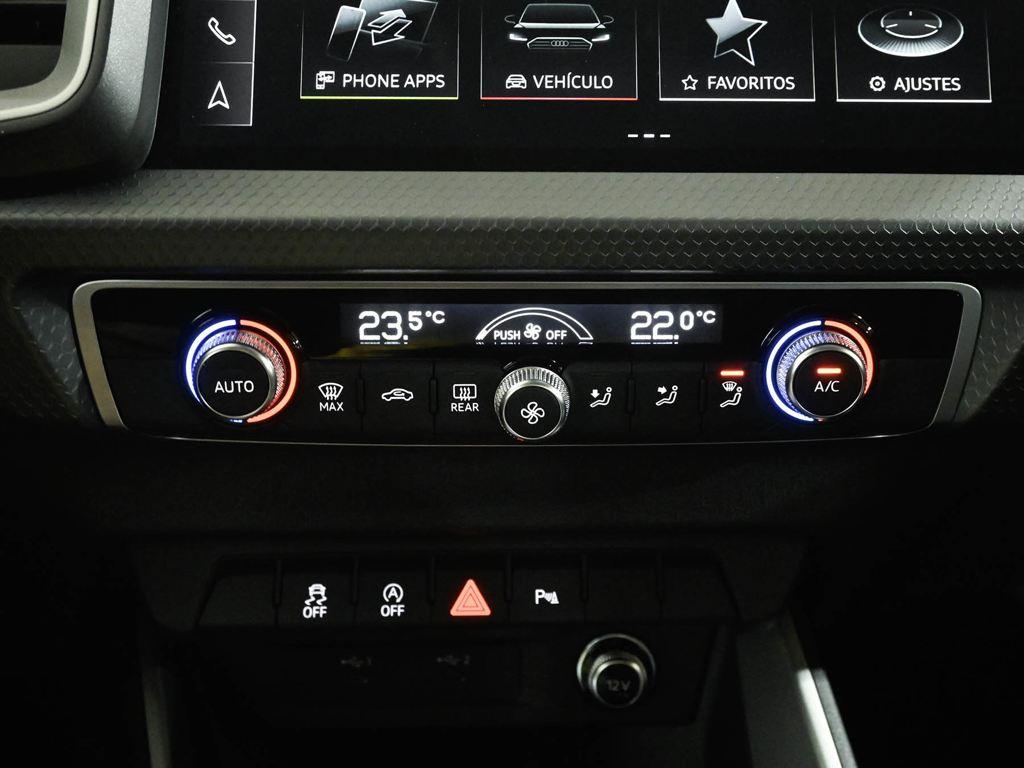 Audi A1 Sportback Adrenalin edition 30 TFSI 85 kW (116 CV) S tronic 13