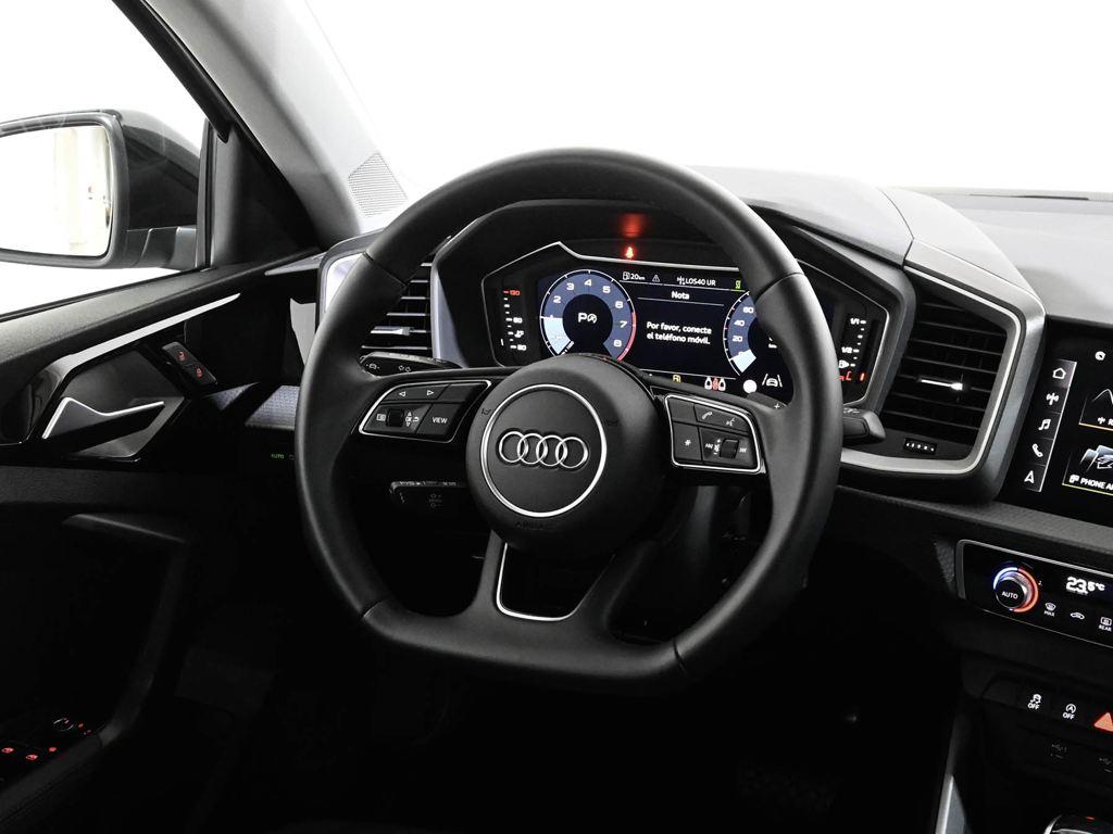 Audi A1 Sportback Adrenalin edition 30 TFSI 85 kW (116 CV) S tronic 17