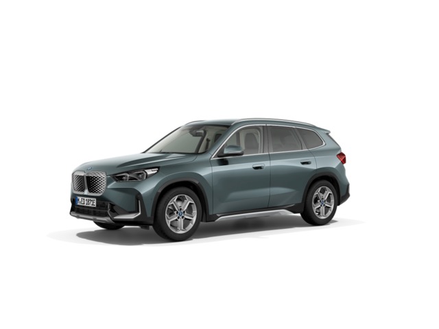 BMW iX1 xDrive30 color Verde. Año 2024. 230KW(313CV). Eléctrico. En concesionario Proa Premium Palma de Baleares