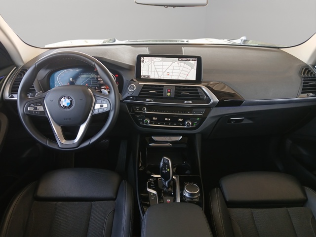 BMW X3 xDrive20d color Azul. Año 2021. 140KW(190CV). Diésel. En concesionario GANDIA Automoviles Fersan, S.A. de Valencia