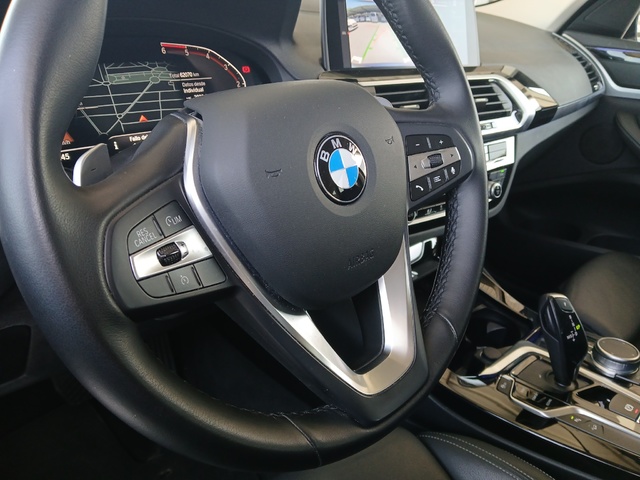 BMW X3 xDrive20d color Azul. Año 2021. 140KW(190CV). Diésel. En concesionario GANDIA Automoviles Fersan, S.A. de Valencia