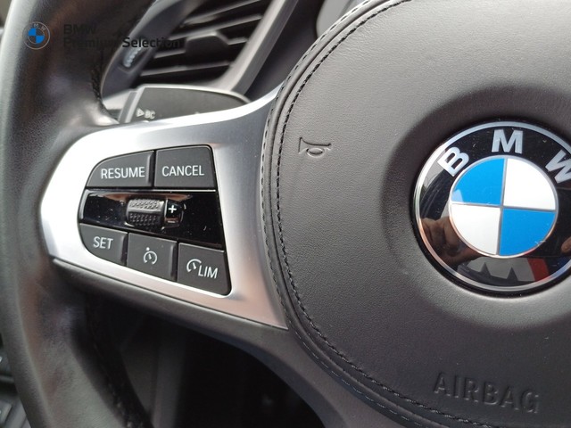 BMW Serie 1 116d color Gris. Año 2021. 85KW(116CV). Diésel. En concesionario Marmotor de Las Palmas