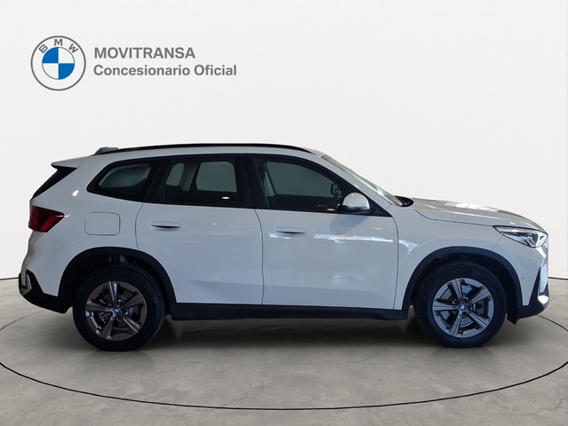 BMW X1 xDrive25e color Blanco. Año 2024. 180KW(245CV). Híbrido Electro/Gasolina. En concesionario Movitransa Cars Huelva de Huelva