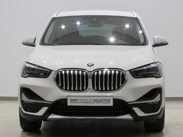 BMW X1 sDrive18d color Blanco. Año 2020. 110KW(150CV). Diésel. En concesionario GANDIA Automoviles Fersan, S.A. de Valencia