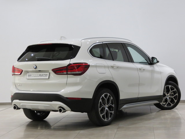 BMW X1 sDrive18d color Blanco. Año 2020. 110KW(150CV). Diésel. En concesionario GANDIA Automoviles Fersan, S.A. de Valencia