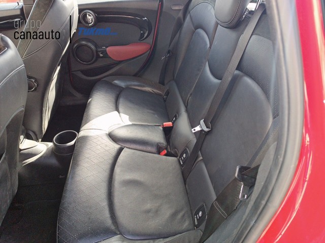 fotoG 8 del MINI MINI 5 Puertas Cooper 100 kW (136 CV) 136cv Gasolina del 2019 en Sta. C. Tenerife