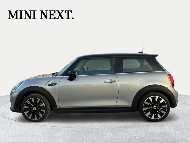 fotoG 2 del MINI MINI 3 Puertas Cooper SE 135 kW (184 CV) 184cv Eléctrico del 2023 en Granada