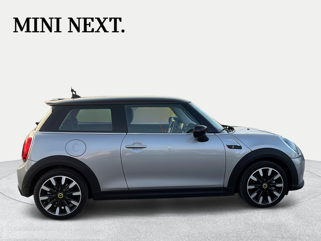 fotoG 10 del MINI MINI 3 Puertas Cooper SE 135 kW (184 CV) 184cv Eléctrico del 2023 en Granada