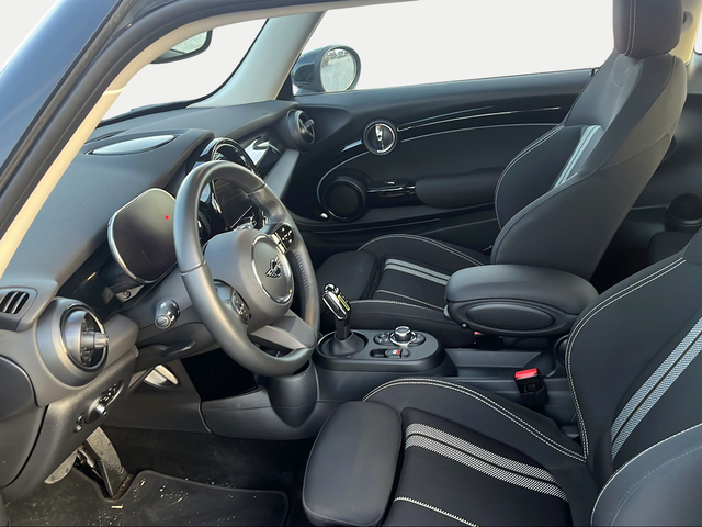 fotoG 11 del MINI MINI 3 Puertas Cooper SE 135 kW (184 CV) 184cv Eléctrico del 2023 en Granada