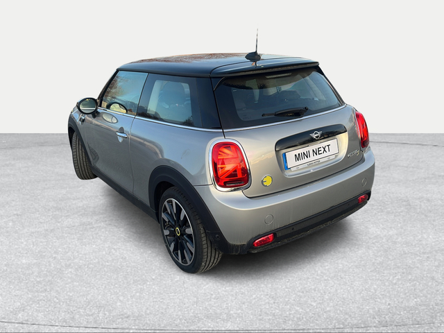 fotoG 12 del MINI MINI 3 Puertas Cooper SE 135 kW (184 CV) 184cv Eléctrico del 2023 en Granada