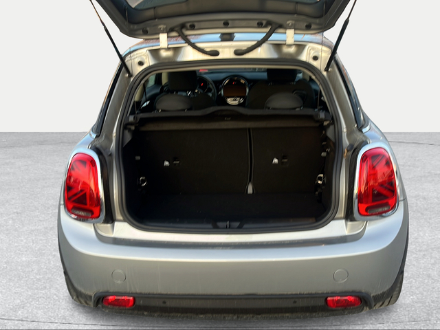 fotoG 14 del MINI MINI 3 Puertas Cooper SE 135 kW (184 CV) 184cv Eléctrico del 2023 en Granada