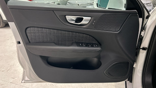 Volvo S60 B4 G Core FWD Auto 145 kW (197 CV) - 38 Volvo S60 B4 G Ocasión 145 KW (197CV) - 38